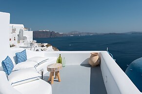 Oia Spirit Boutique Residences