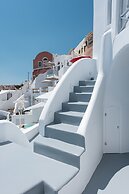 Oia Spirit Boutique Residences