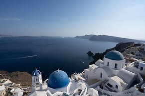 Oia Spirit Boutique Residences