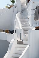 Oia Spirit Boutique Residences
