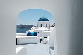 Oia Spirit Boutique Residences