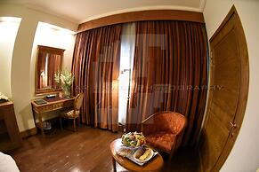 Hotel Crown CP Islamabad