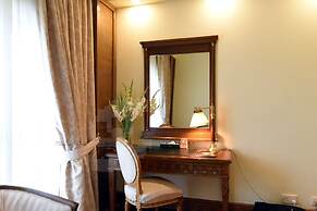 Hotel Crown CP Islamabad