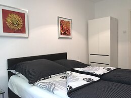 Travel Apartments