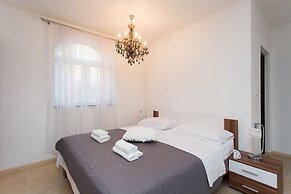 Apartments Tea & Nika