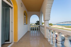 Apartments Tea & Nika