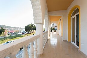 Apartments Tea & Nika