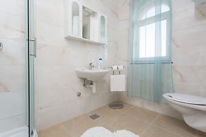 Apartments Tea & Nika