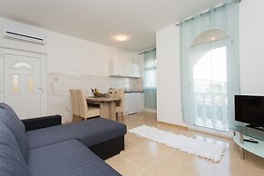 Apartments Tea & Nika