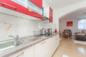 Apartments Tea & Nika