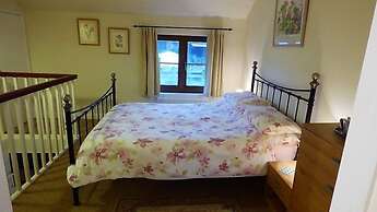 Court Farm Holiday Cottages