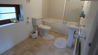 Court Farm Holiday Cottages