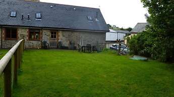 Court Farm Holiday Cottages