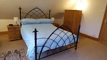 Court Farm Holiday Cottages