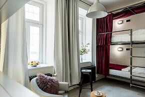 Wake Up Wellness Hostel