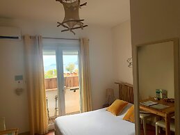 Hôtel Almanarre Plage