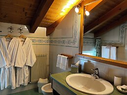 Kaiserkrone Charming Retreat