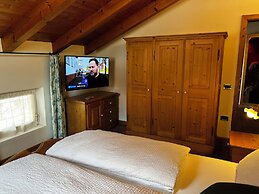 Kaiserkrone Charming Retreat