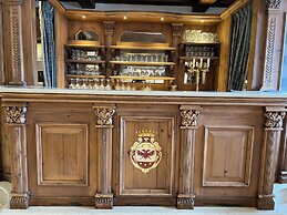 Kaiserkrone Charming Retreat