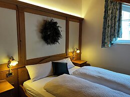 Kaiserkrone Charming Retreat