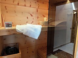 Kaiserkrone Charming Retreat