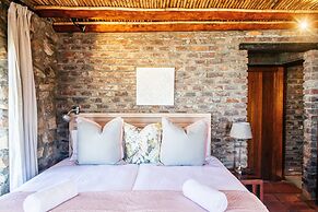 Buccara Noetzie - Lindsay Castle