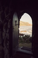 Buccara Noetzie - Lindsay Castle