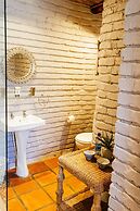 Buccara Noetzie - Lindsay Castle