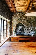 Buccara Noetzie - Lindsay Castle