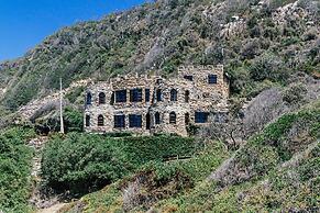 Buccara Noetzie - Lindsay Castle