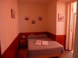 Hospedaria D. Damélio