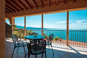 Domina Borgo degli Ulivi - Lake Garda