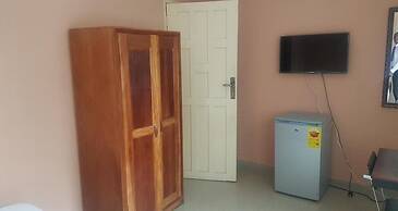 Mace Lodge