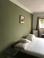 Mace Lodge
