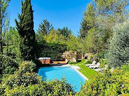 Le Clos Pastel