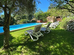 Le Clos Pastel