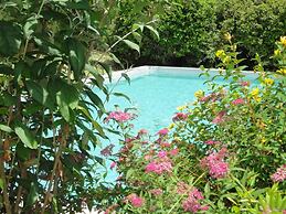 Le Clos Pastel