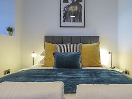 Tudors eSuites Birmingham Apartments Jewellery Quarter