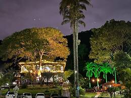 Hotel Fazenda Caluje