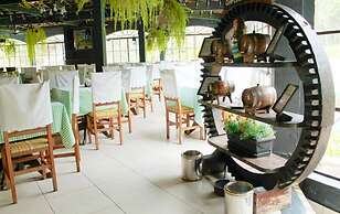 Hotel Fazenda Caluje