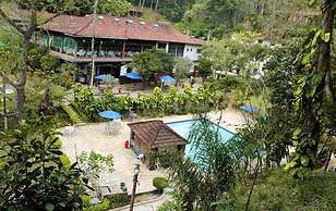 Hotel Fazenda Caluje