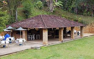 Hotel Fazenda Caluje