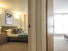 Tudors eSuites Birmingham Apartments with Gated Parking