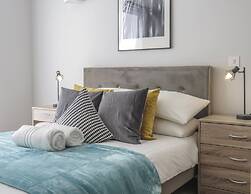 Tudors eSuites Birmingham Apartments with Gated Parking