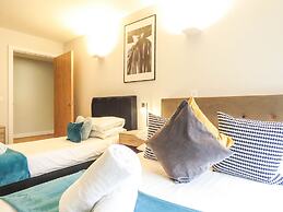 Tudors eSuites Birmingham Apartments with Gated Parking