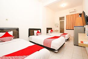 OYO 485 Marcello Residence