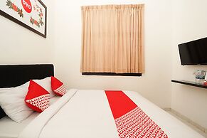 OYO 485 Marcello Residence