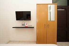 OYO 485 Marcello Residence