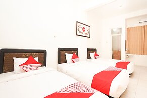 OYO 485 Marcello Residence