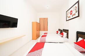 OYO 485 Marcello Residence